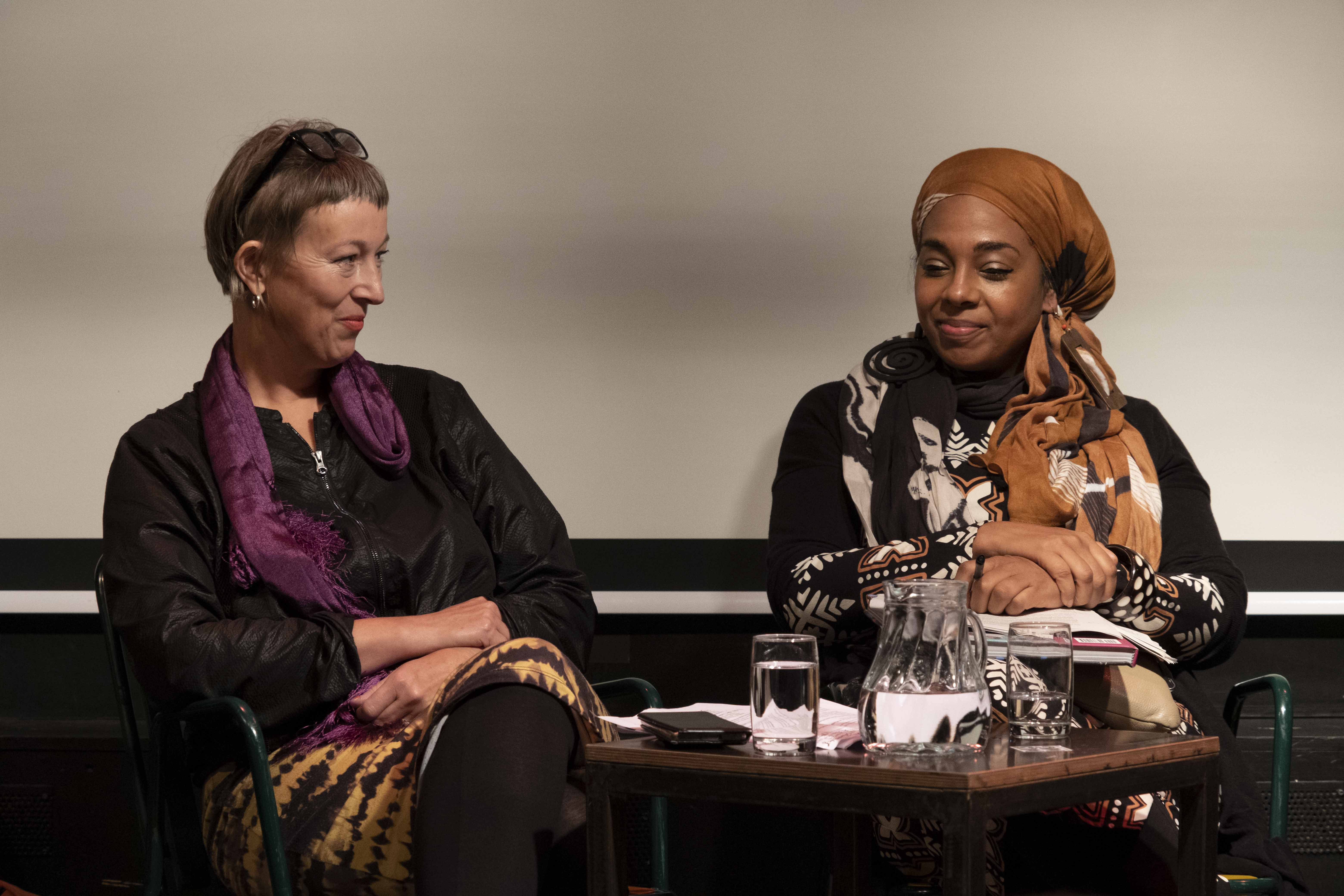 Podium: Susi Rogenhofer (IG Kultur Wien), Araba Johnston-Arthur (Sozialwissenschafterin, Kulturarbeiterin
